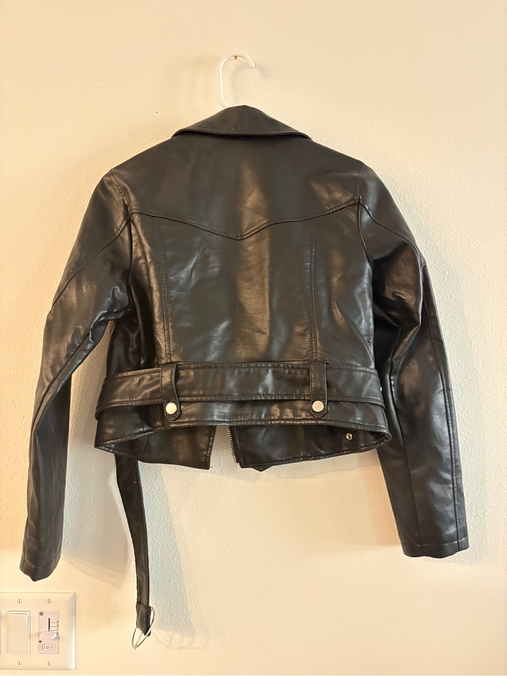 Ashley By 26 International Black Cropped Faux Leather Biker Jacket - Picture 4 of 4